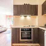 Seanest Apartman