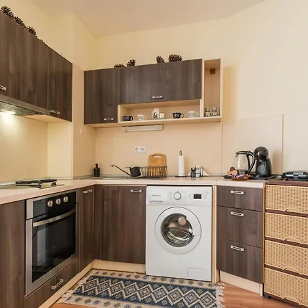 Seanest * Golden Sands