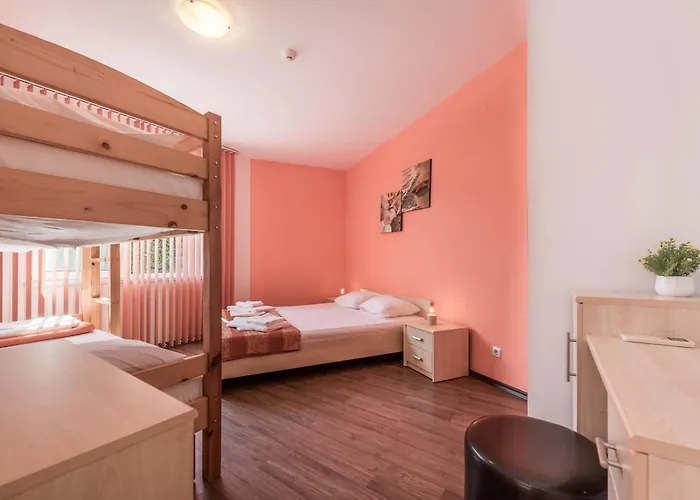 Seanest Золотые Пески